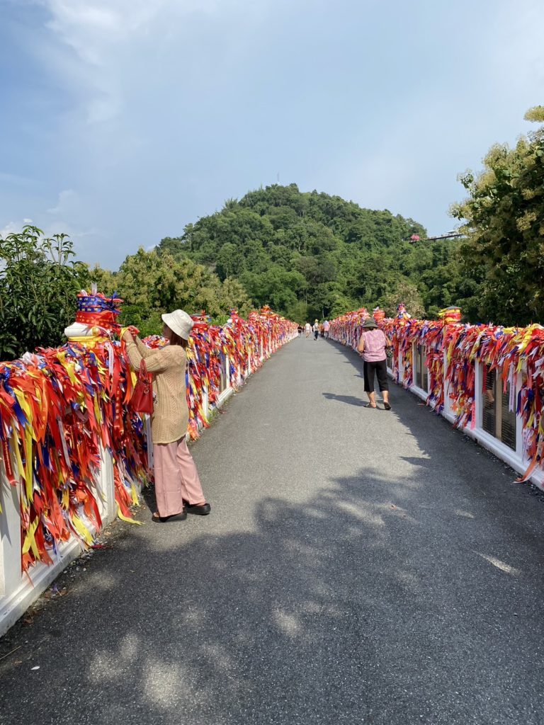 Wat Khao Tabaek (Sky Walk)