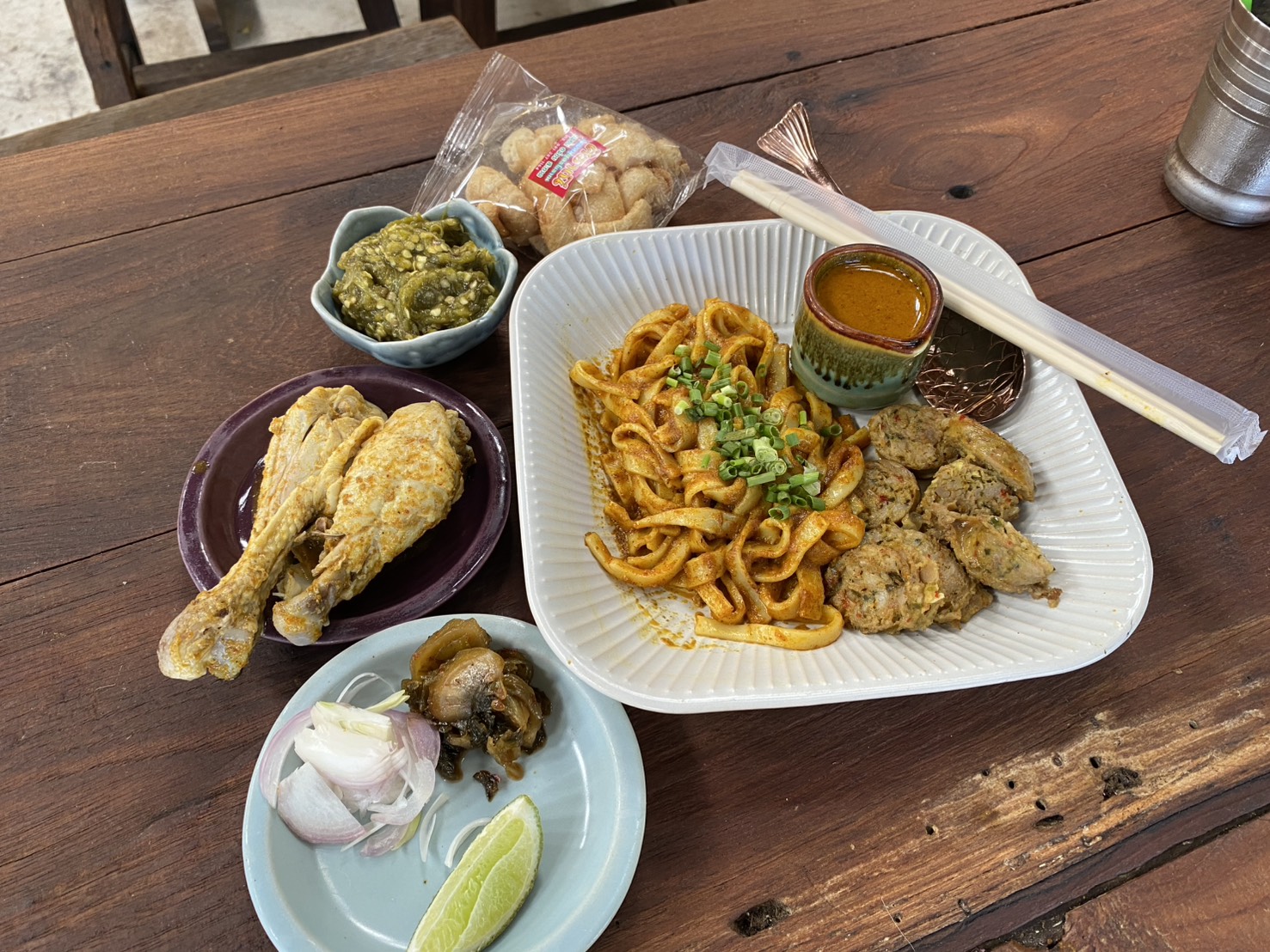 チェンライで発見！日本スタイルのなま麺・進化系カオソーイ「Ka-Ti